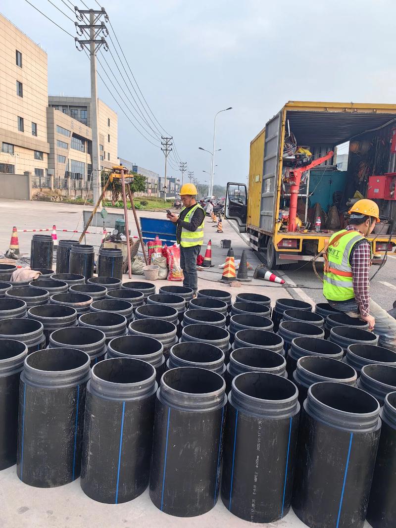 吉隆管道短管置换