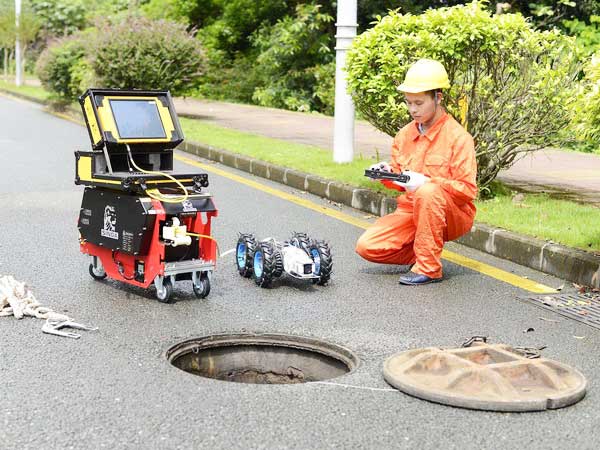 吉隆管道机器人检测